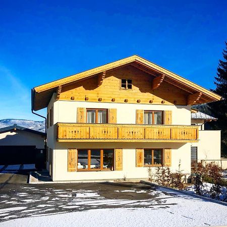 Herzerl-Chalet Appartements Flachau Esterno foto
