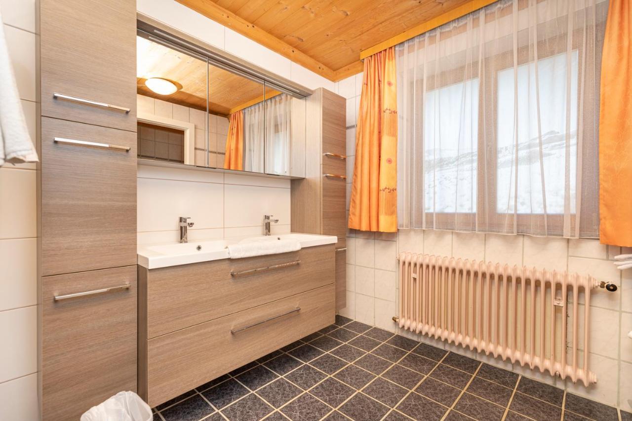 Herzerl-Chalet Appartements Flachau Esterno foto