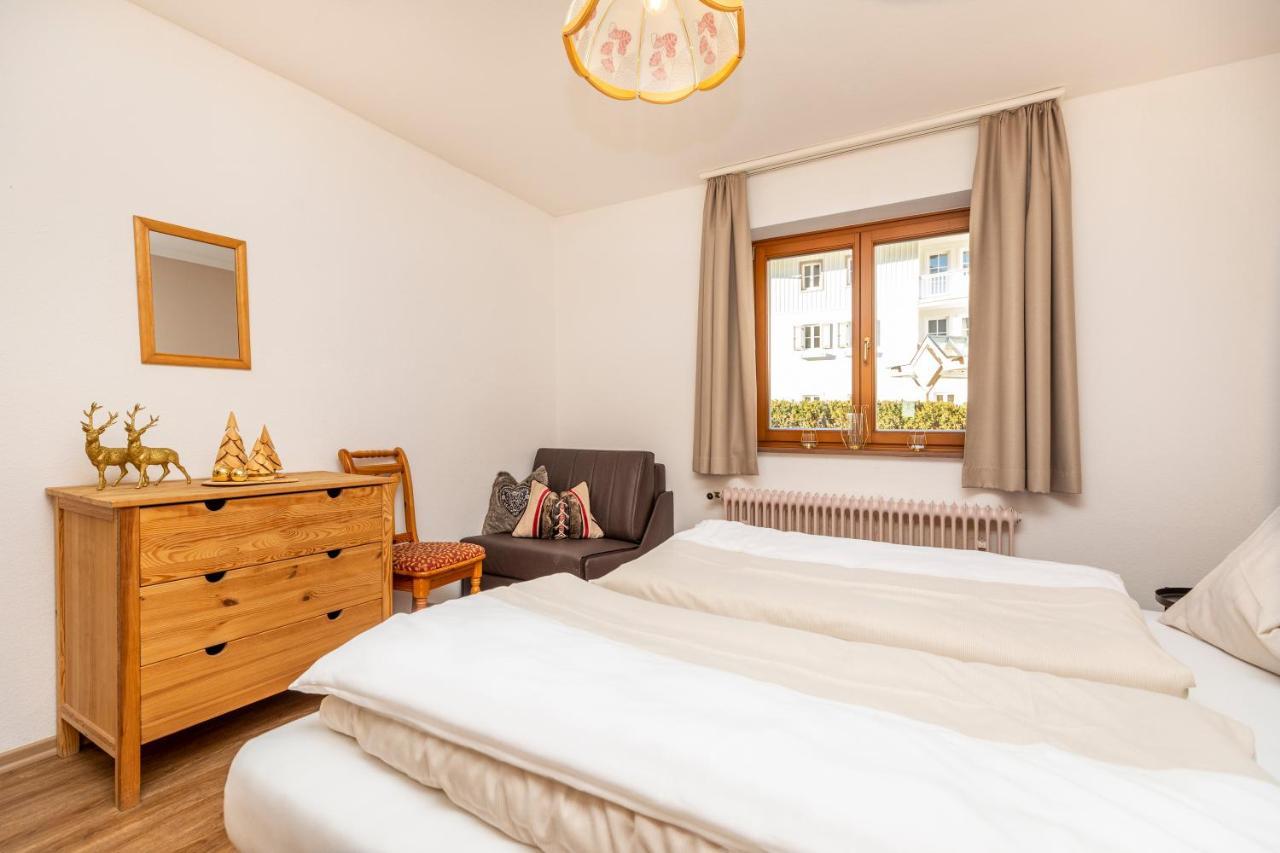 Herzerl-Chalet Appartements Flachau Esterno foto
